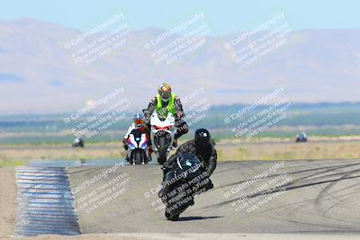 media/May-29-2022-Lets Ride (Sun) [[e8986be515]]/B Group/1020am (Outside Grapevine)/